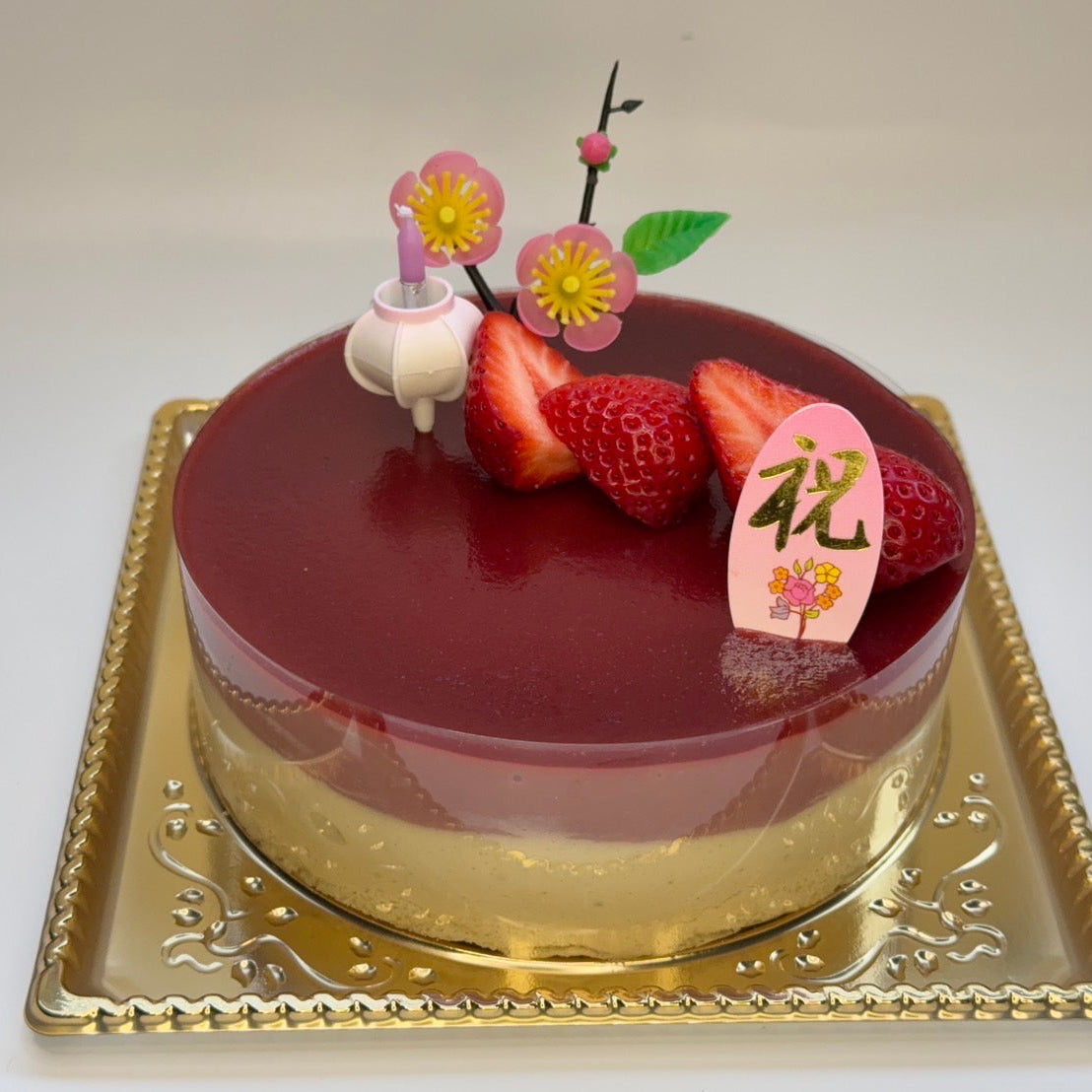 ひなムースケーキ　オーガニックあまおう（３月２日発送限定）